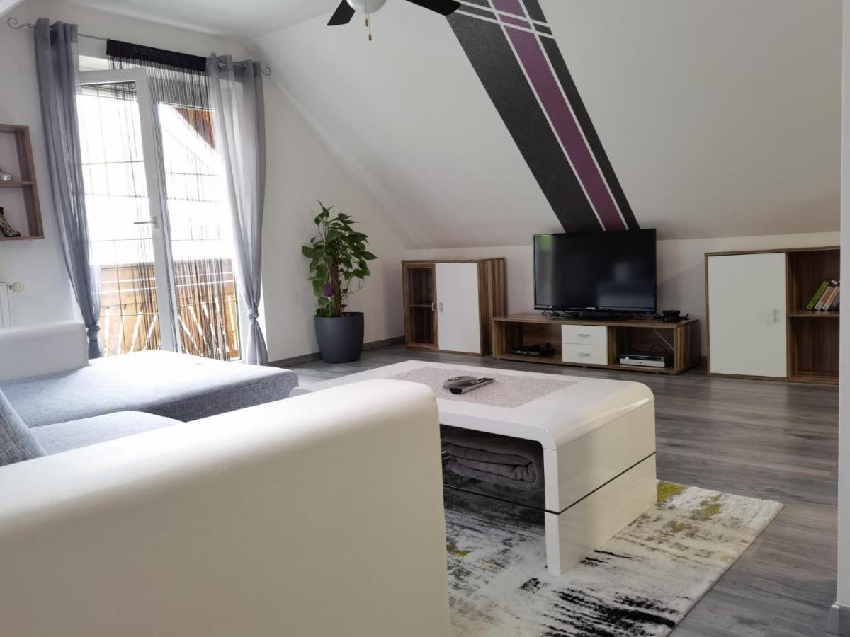 Ferienwohnung Eckberger Weinstrasse 139 Gamlitz Bagian luar foto